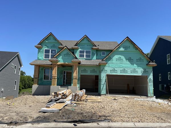 2469 Rock Elm Road, Shakopee, MN 55379