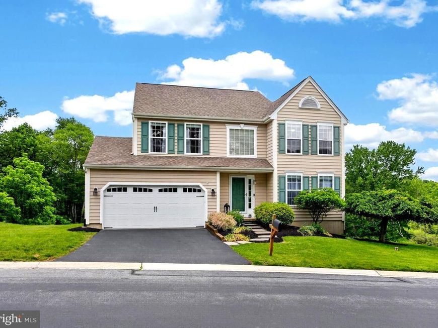509 Larkins Bridge Drive, Downingtown, PA 19335 Main Photo