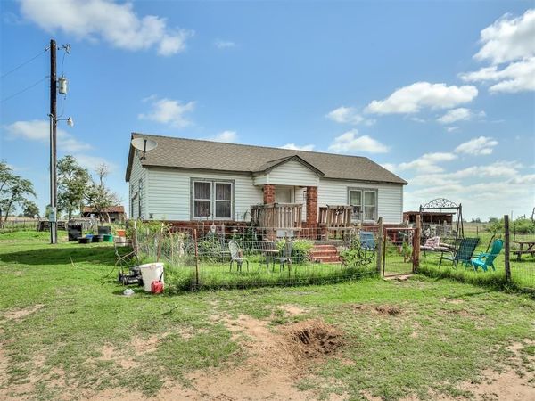 13107 N 2870 Road, Dover, OK 73734