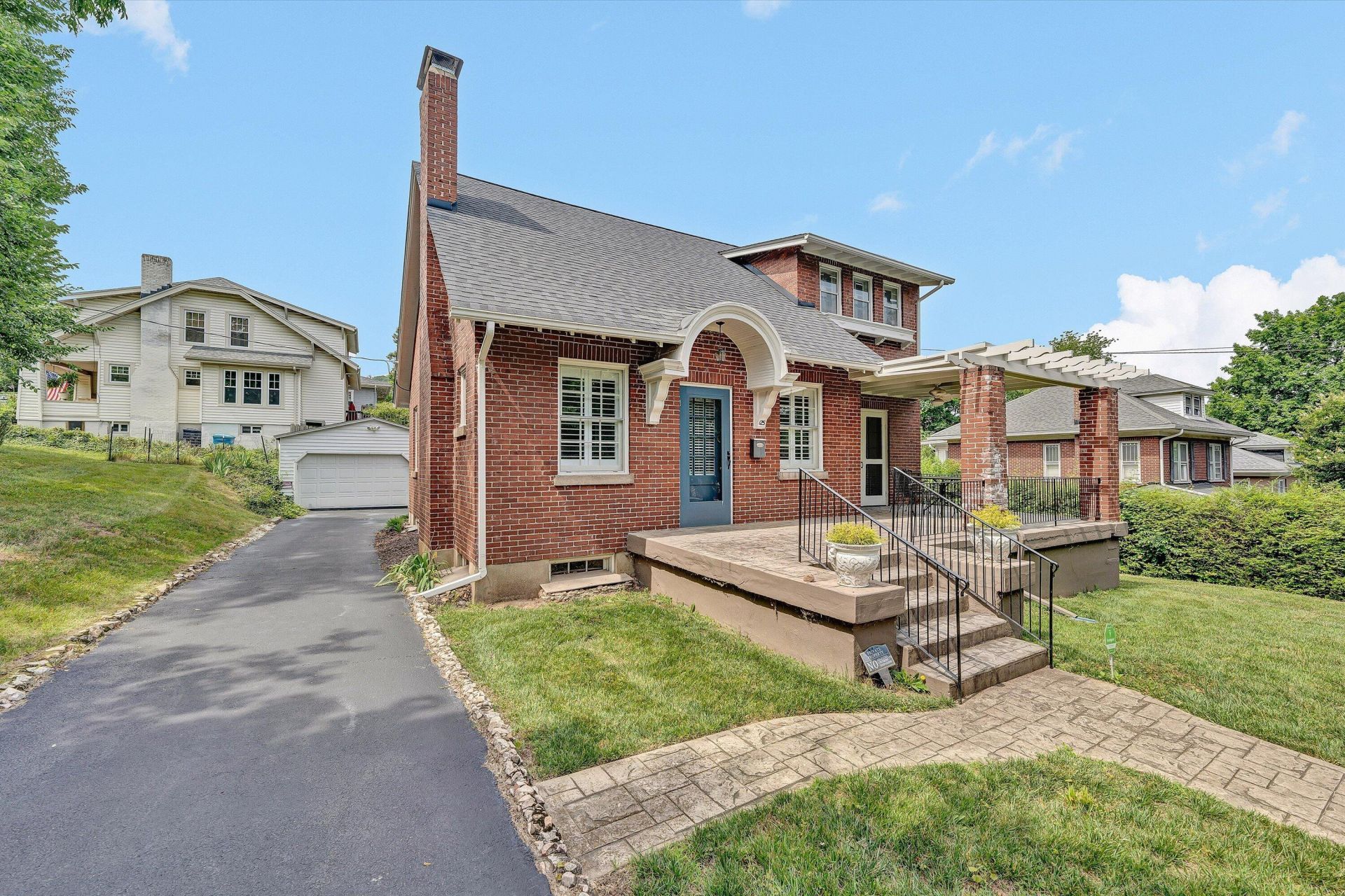 125 23rd St Se, Roanoke, VA 24014 Main Photo