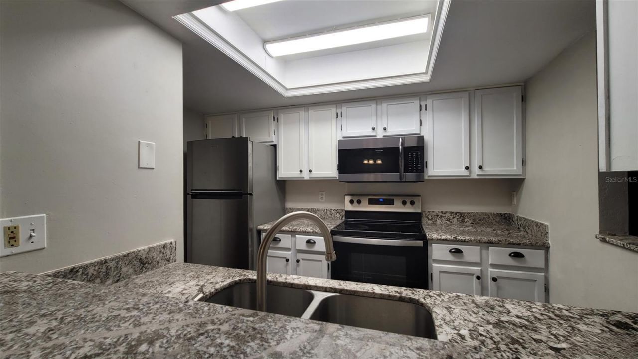 819 SW 57th Terrace , Gainesville, FL 32607 Photo