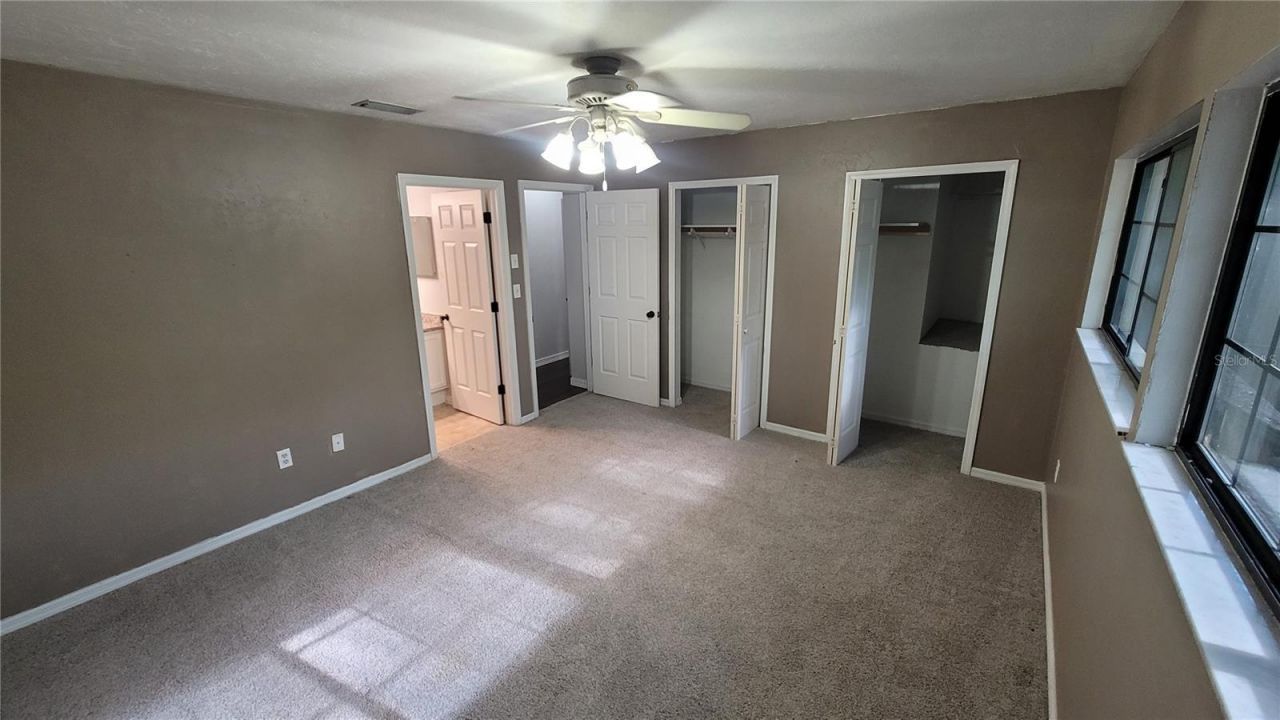 819 SW 57th Terrace , Gainesville, FL 32607 Photo