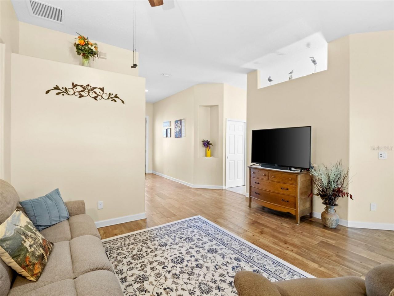 319 Gardendale Circle Se, Palm Bay, FL 32909 Photo