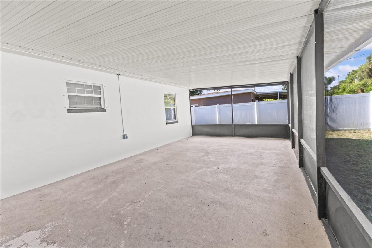 2090 75th Street N, Saint Petersburg, FL 33710 Photo