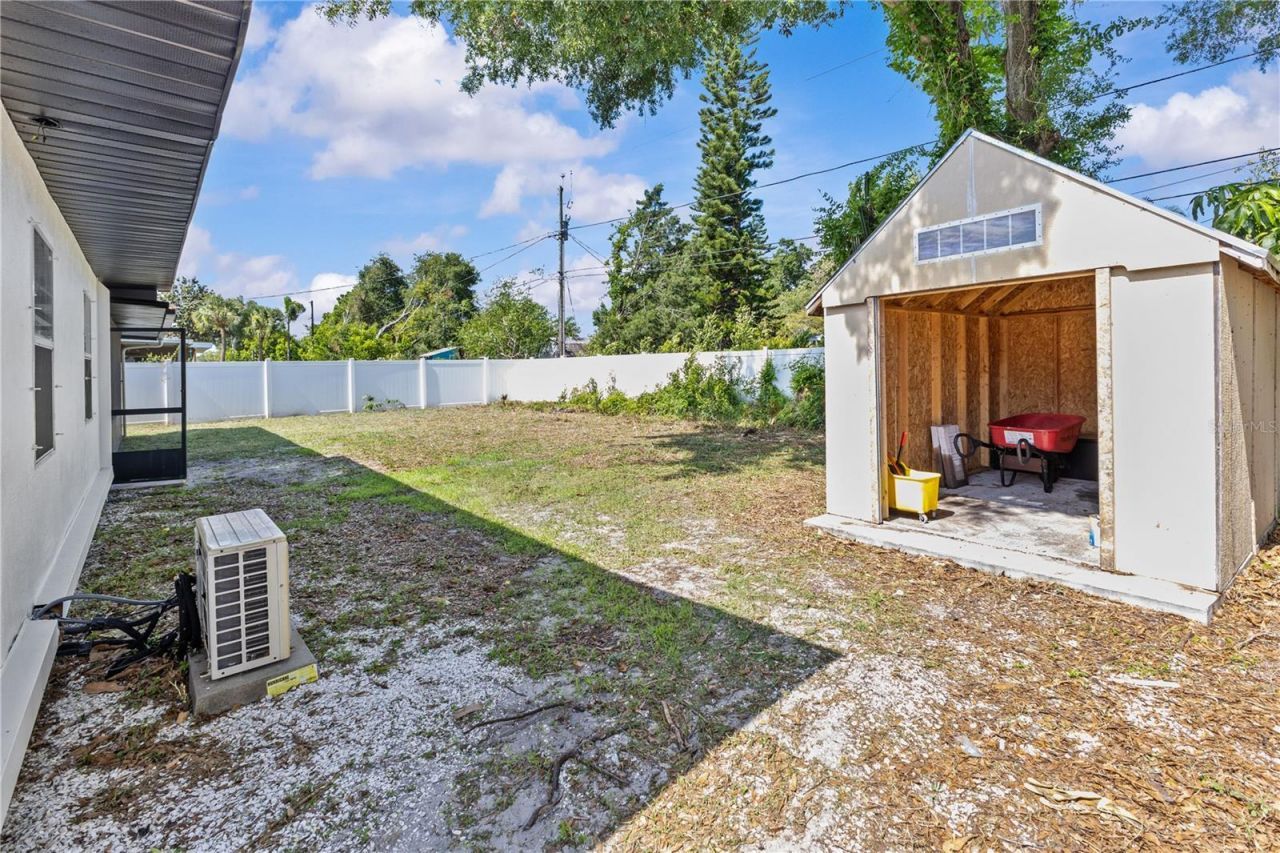 2090 75th Street N, Saint Petersburg, FL 33710 Photo