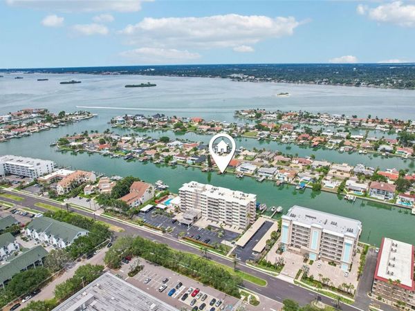 223 ISLAND WAY , Unit 4C, CLEARWATER BEACH, FL 33767