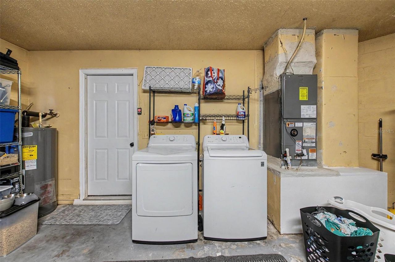 655 Sand Ridge Drive , Valrico, FL 33594 Photo