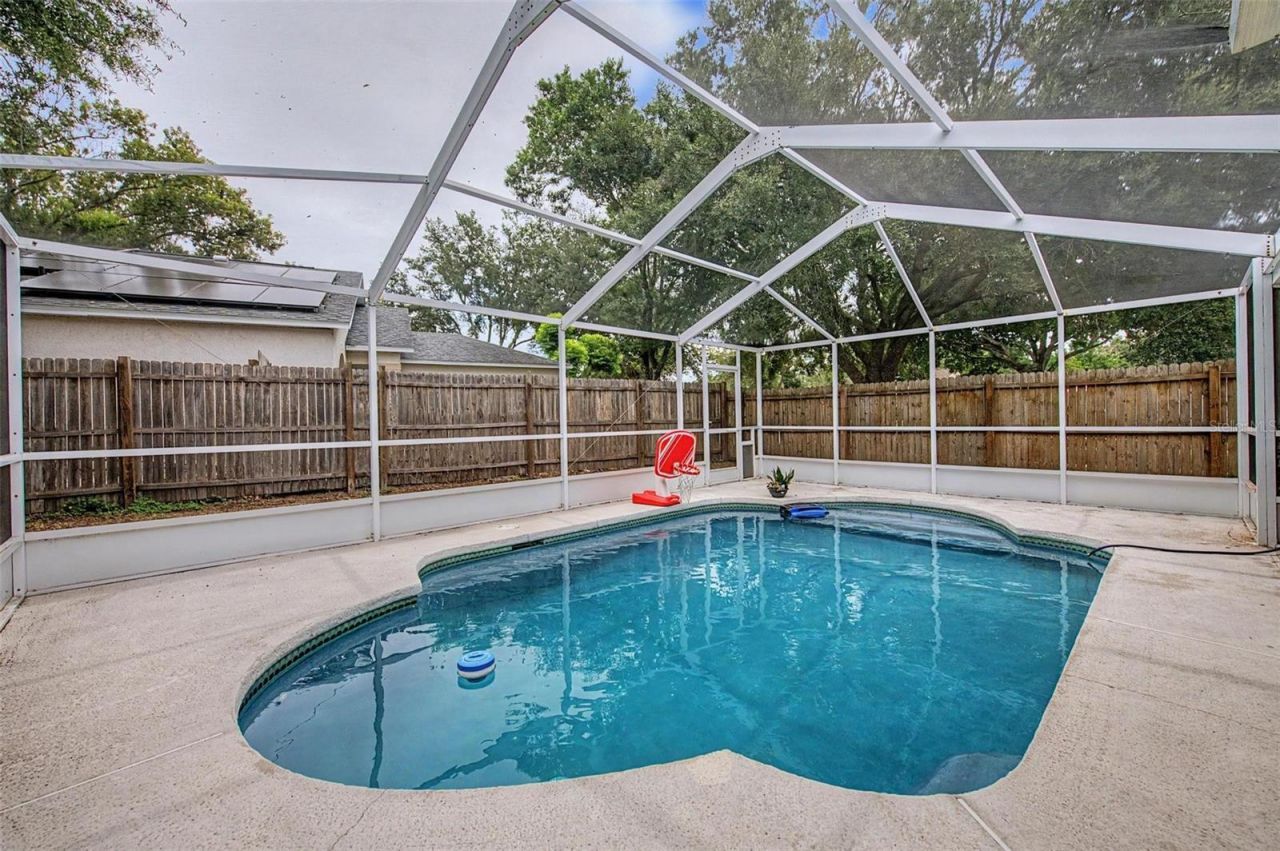 655 Sand Ridge Drive , Valrico, FL 33594 Photo