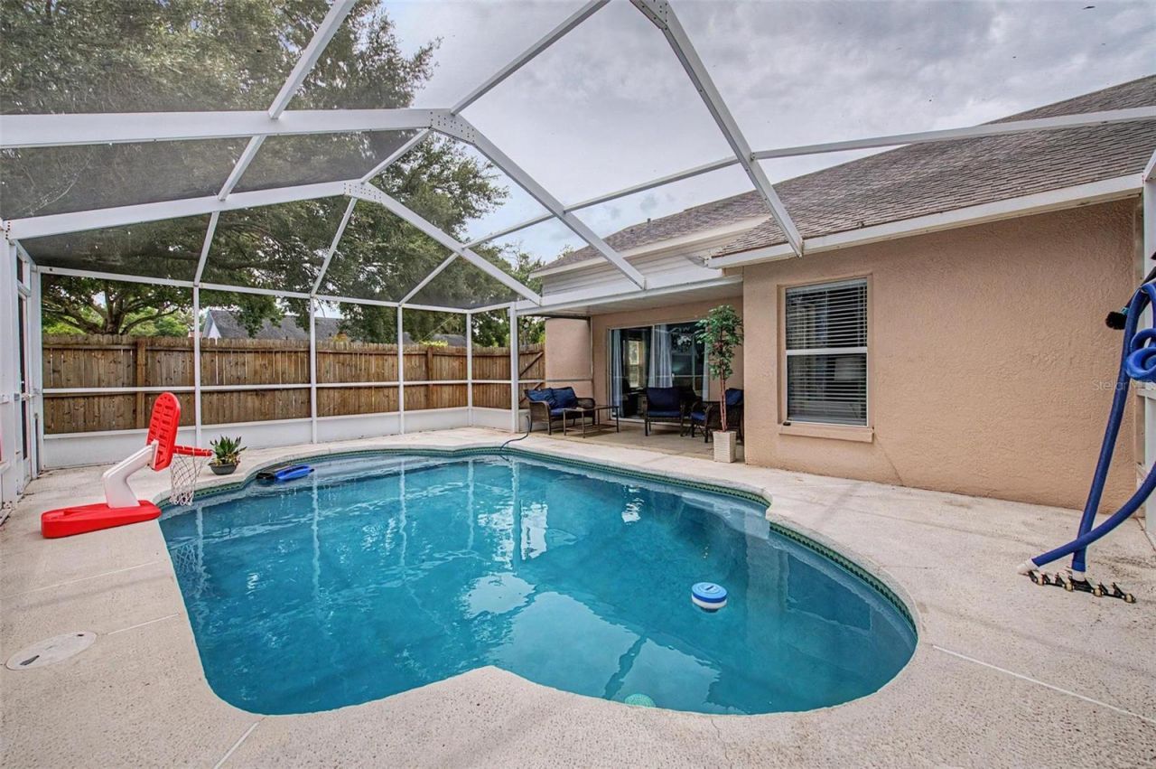 655 Sand Ridge Drive , Valrico, FL 33594 Photo