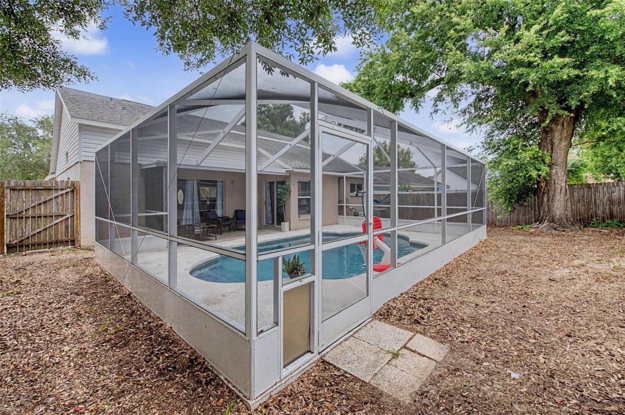 655 Sand Ridge Drive , Valrico, FL 33594 Photo