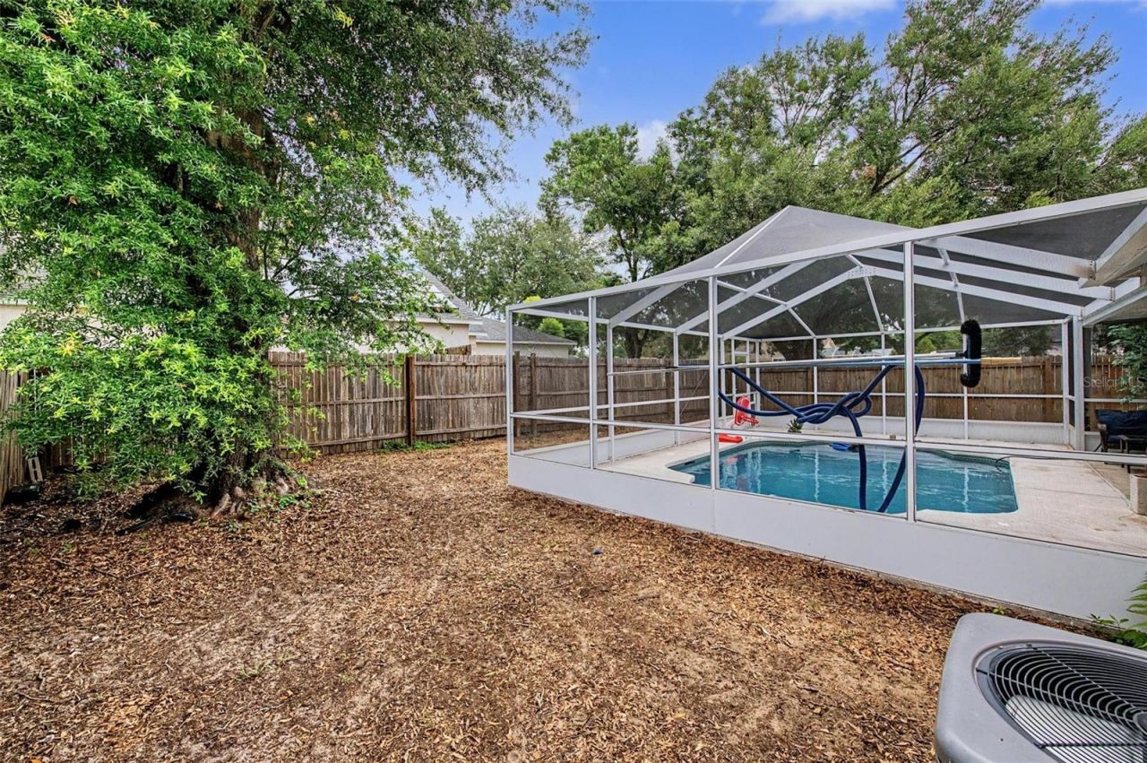 655 Sand Ridge Drive , Valrico, FL 33594 Photo