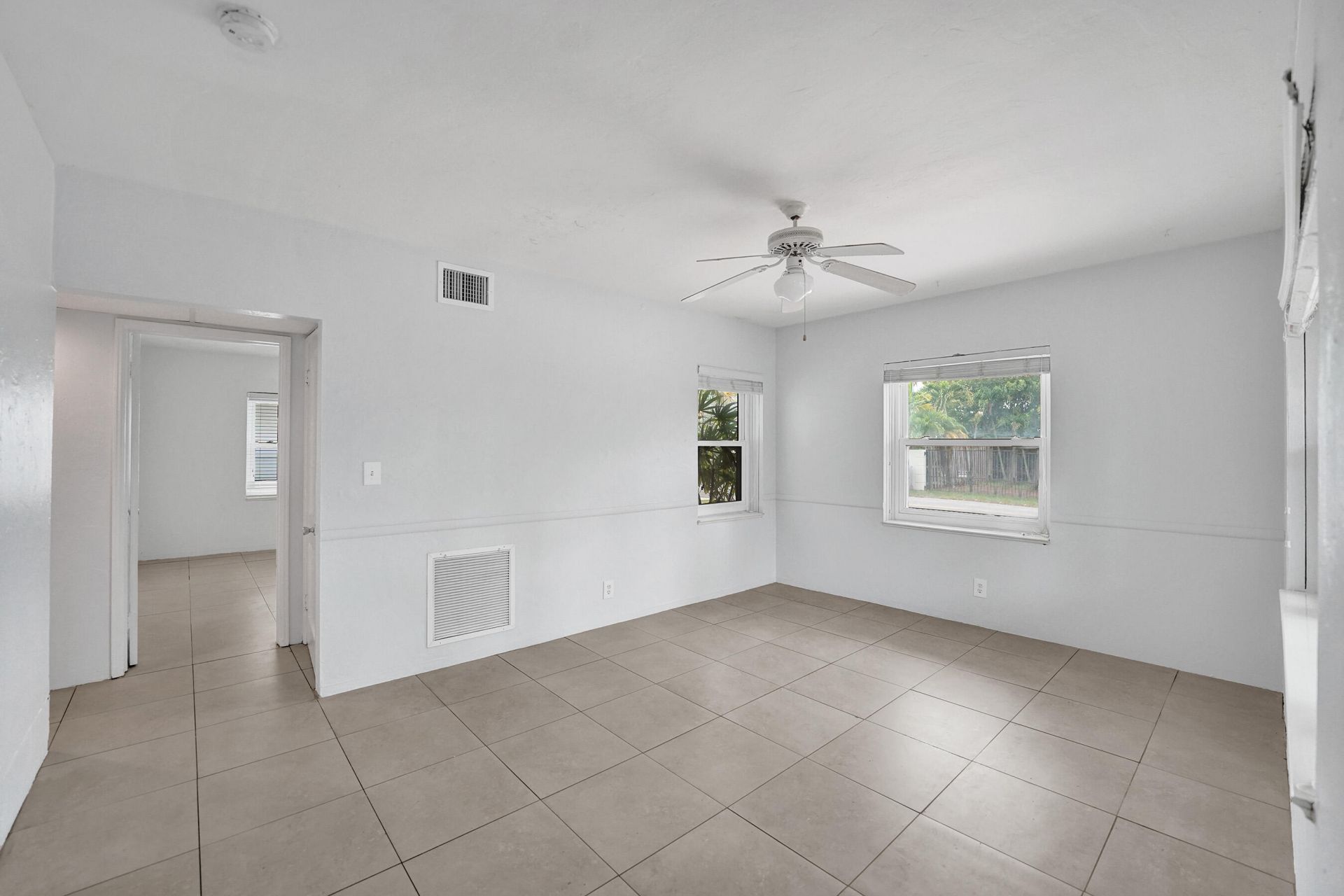 816 SE 12th Street, Fort Lauderdale, FL 33316 Photo