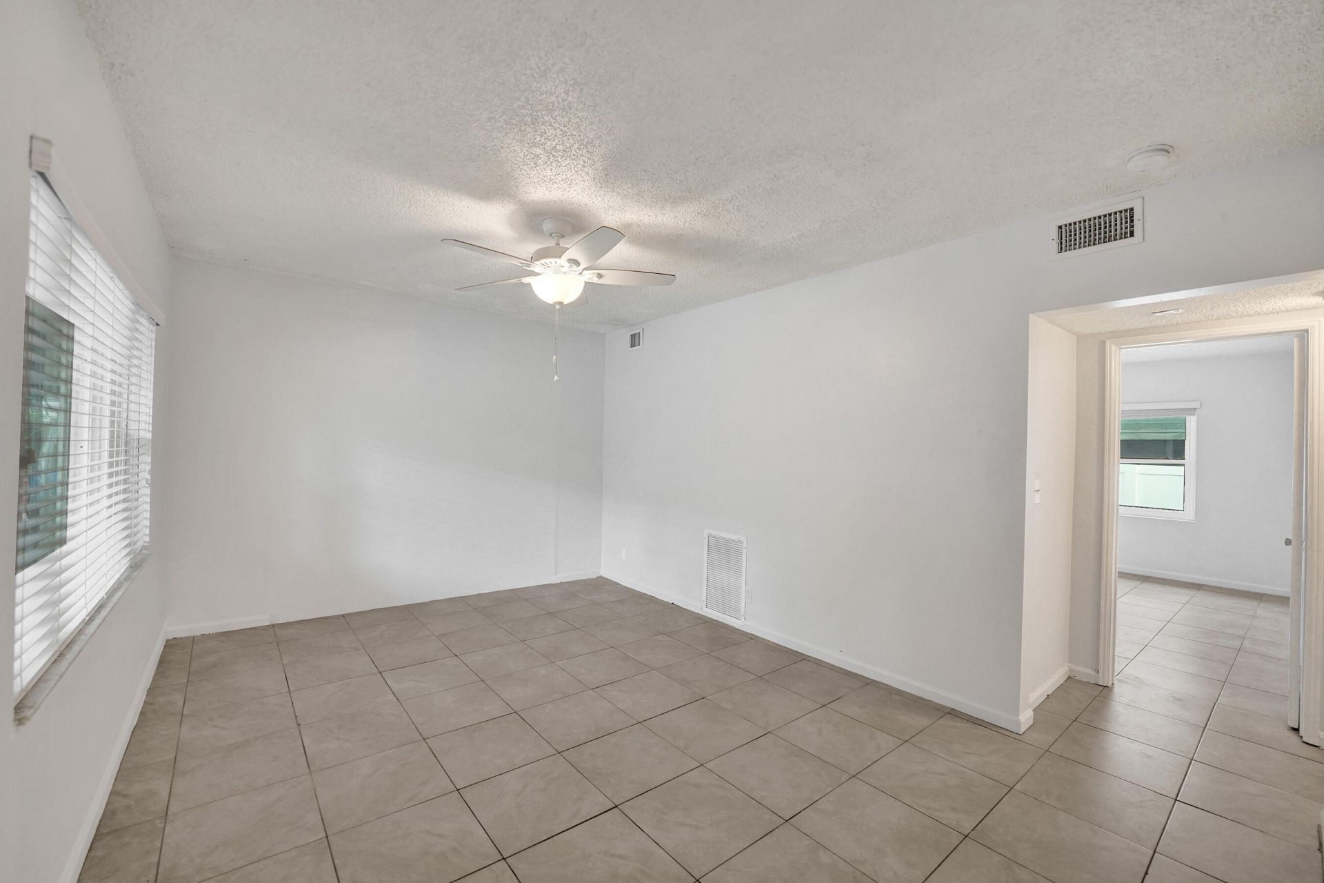 816 SE 12th Street, Fort Lauderdale, FL 33316 Photo