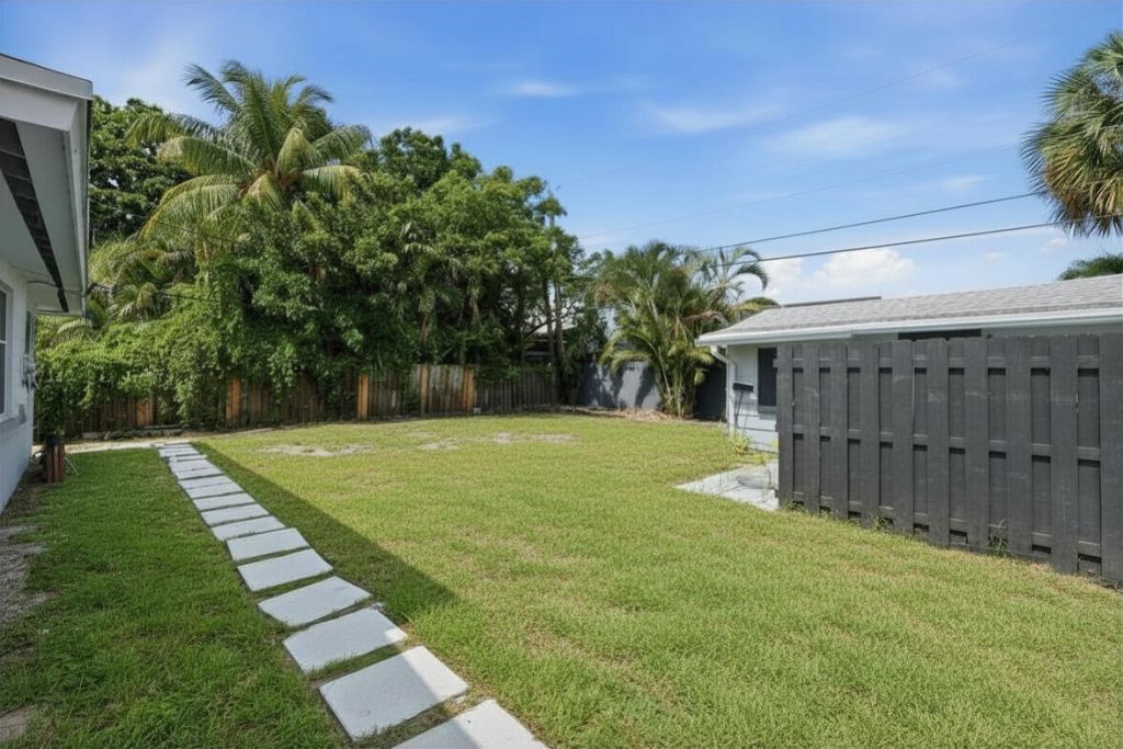 23 NE 19th Avenue, Pompano Beach, FL 33060 Photo