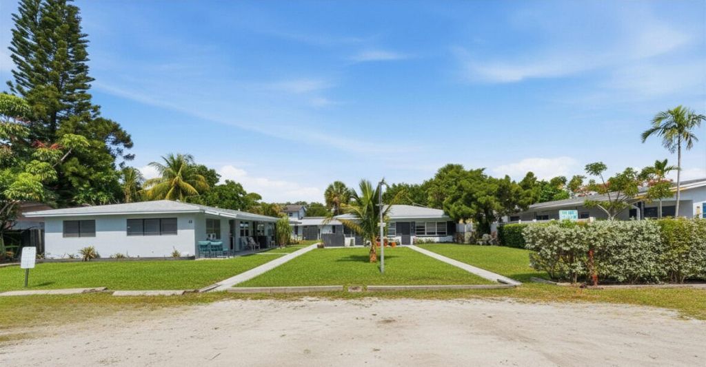 23 NE 19th Avenue, Pompano Beach, FL 33060 Photo