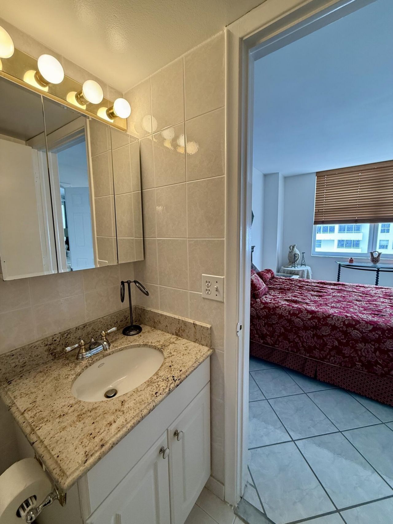101 Briny Avenue, Unit 2204, Pompano Beach, FL 33062 Photo