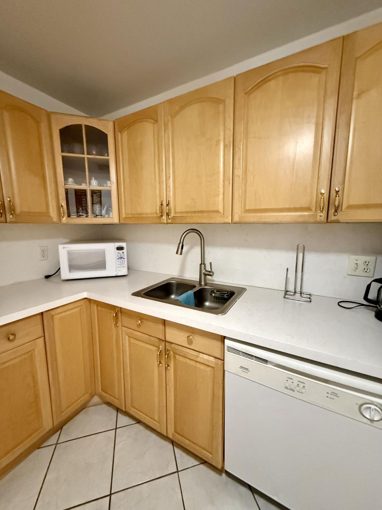 101 Briny Avenue, Unit 2204, Pompano Beach, FL 33062 Photo