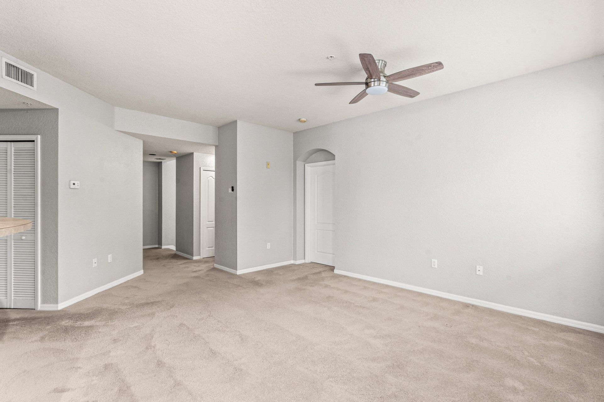 11022 Legacy Drive, Unit 305, Palm Beach Gardens, FL 33410 Photo