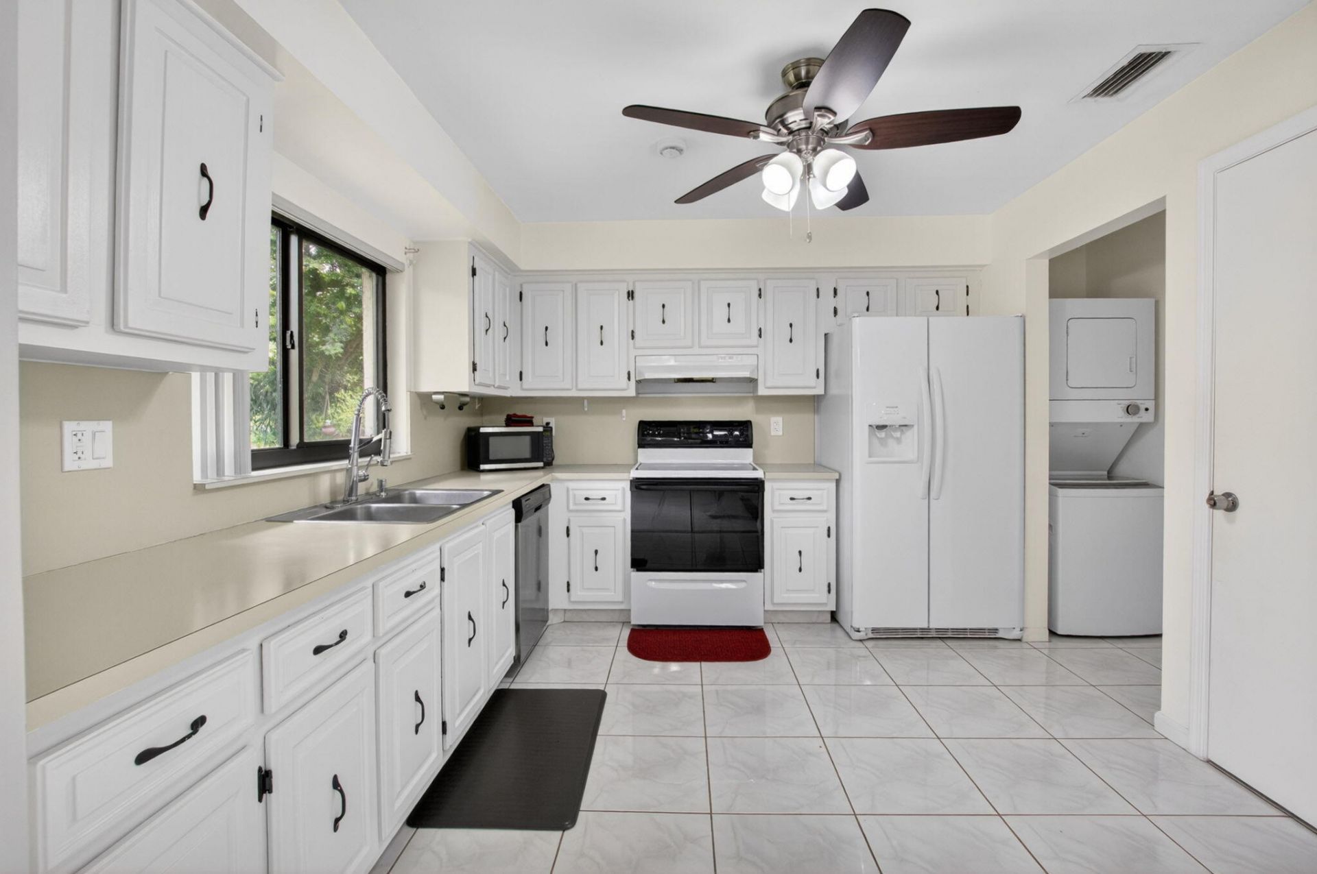 4944 Equestrian Circle, Unit A, Boynton Beach, FL 33436 Photo