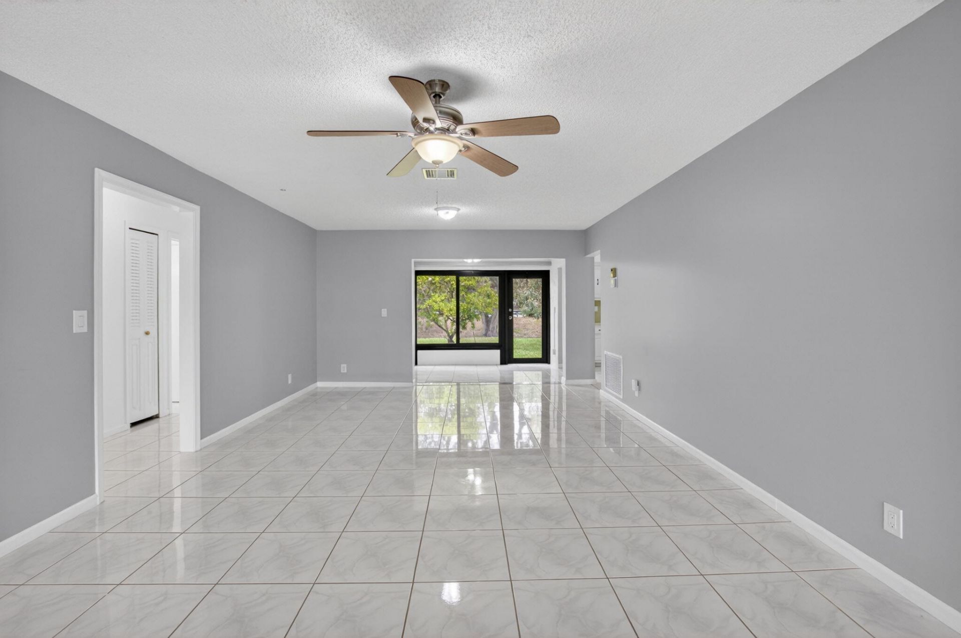4944 Equestrian Circle, Unit A, Boynton Beach, FL 33436 Photo