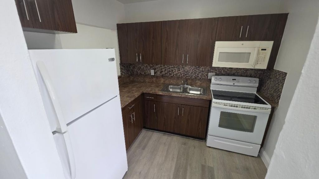 2250 NW 183rd Street, Miami Gardens, FL 33056 Photo