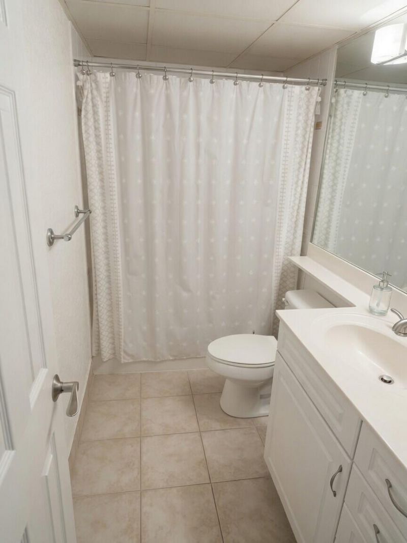 1000 Spanish River Road, Unit 4p, Boca Raton, FL 33432 Photo