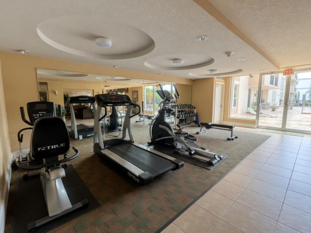 1000 Spanish River Road, Unit 4p, Boca Raton, FL 33432 Photo