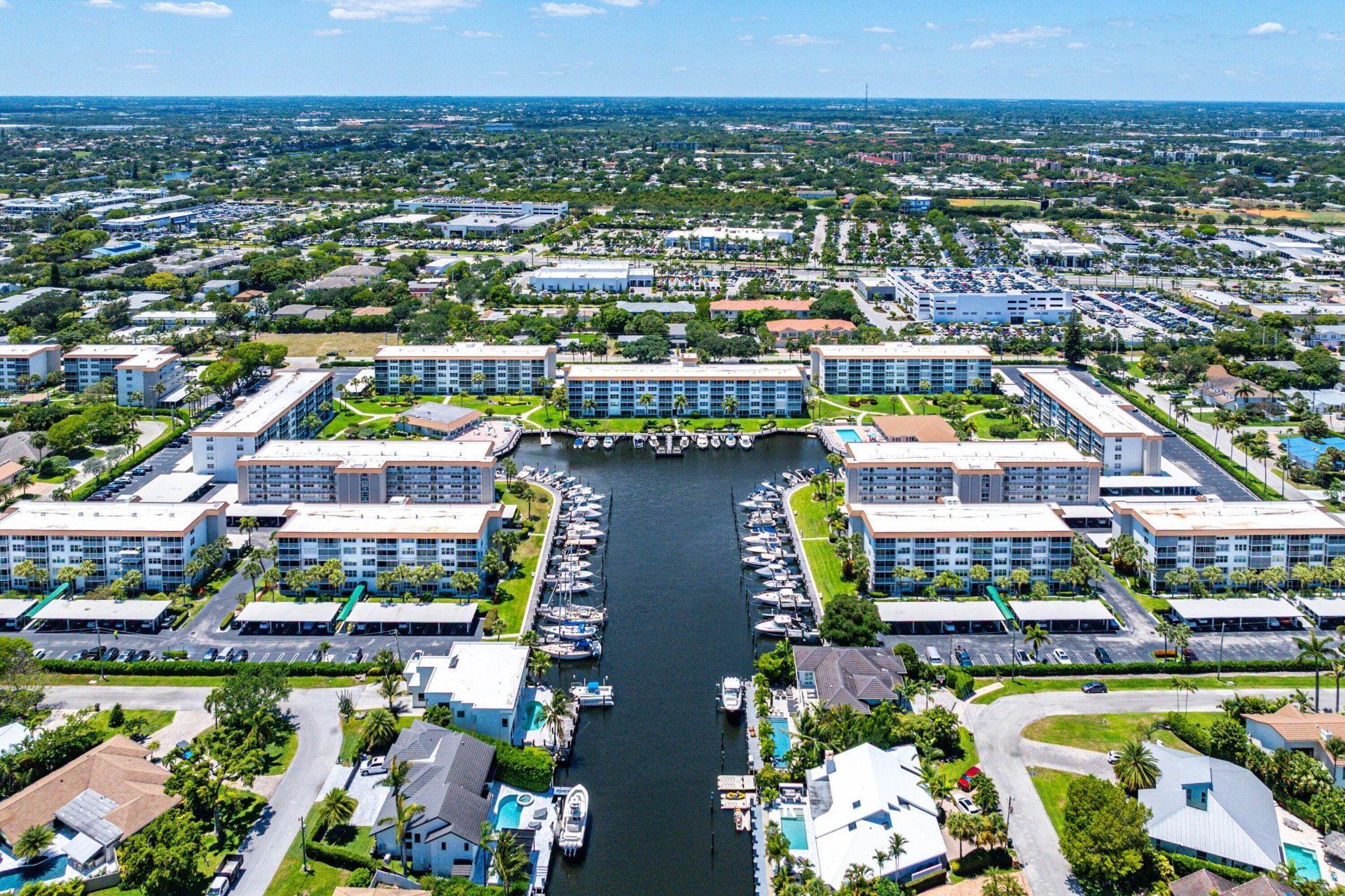930 Dogwood Drive, Unit 457, Delray Beach, FL 33483 Photo