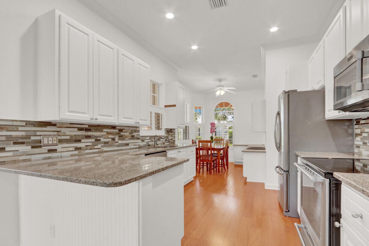 114 Honeysuckle Drive, Jupiter, FL 33458 Photo
