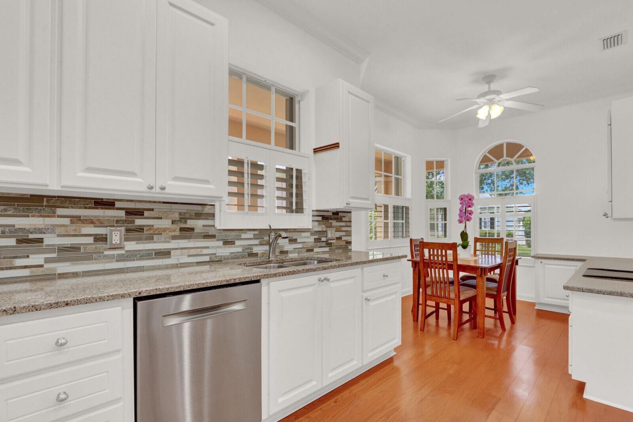 114 Honeysuckle Drive, Jupiter, FL 33458 Photo