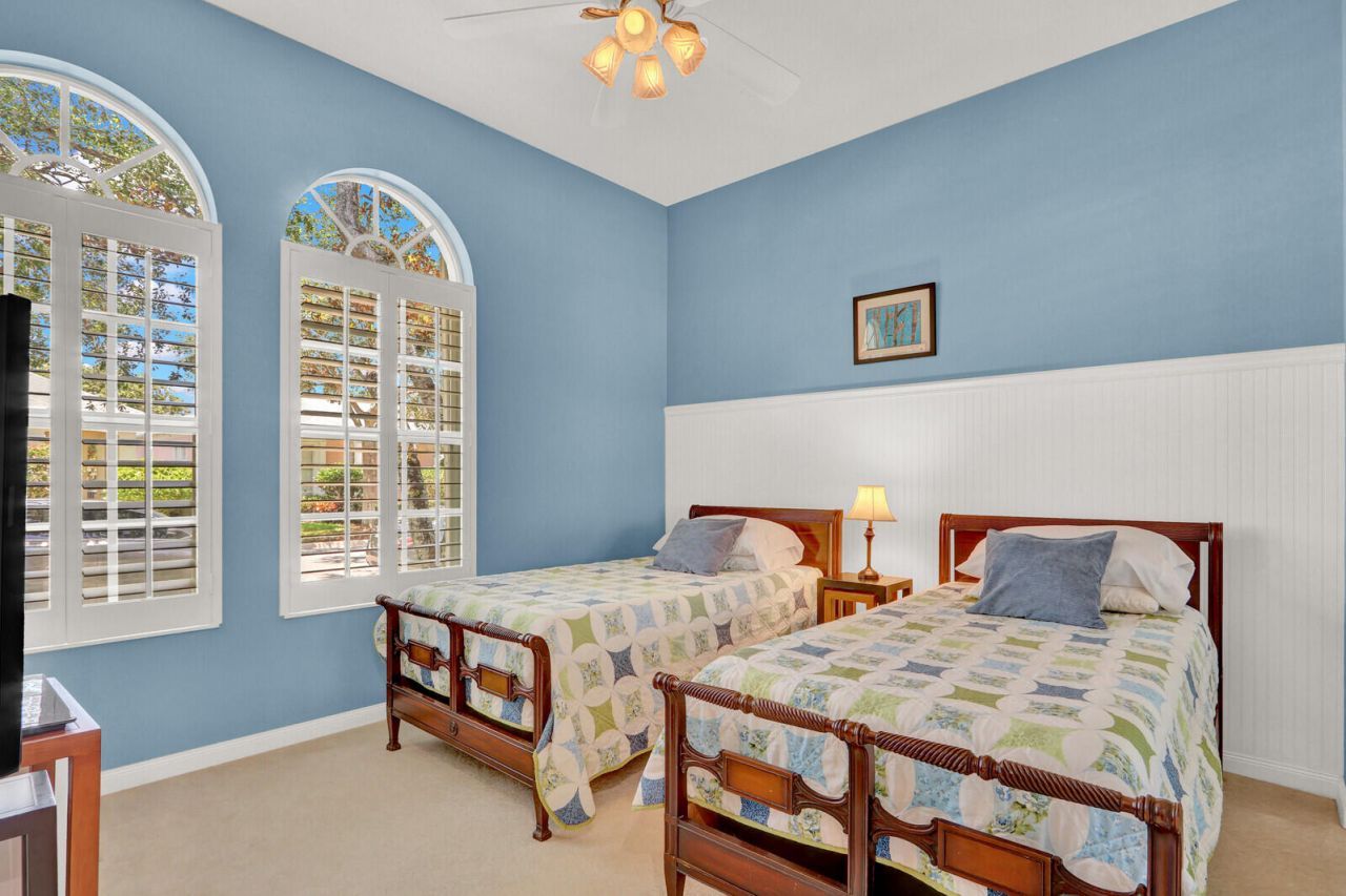 114 Honeysuckle Drive, Jupiter, FL 33458 Photo
