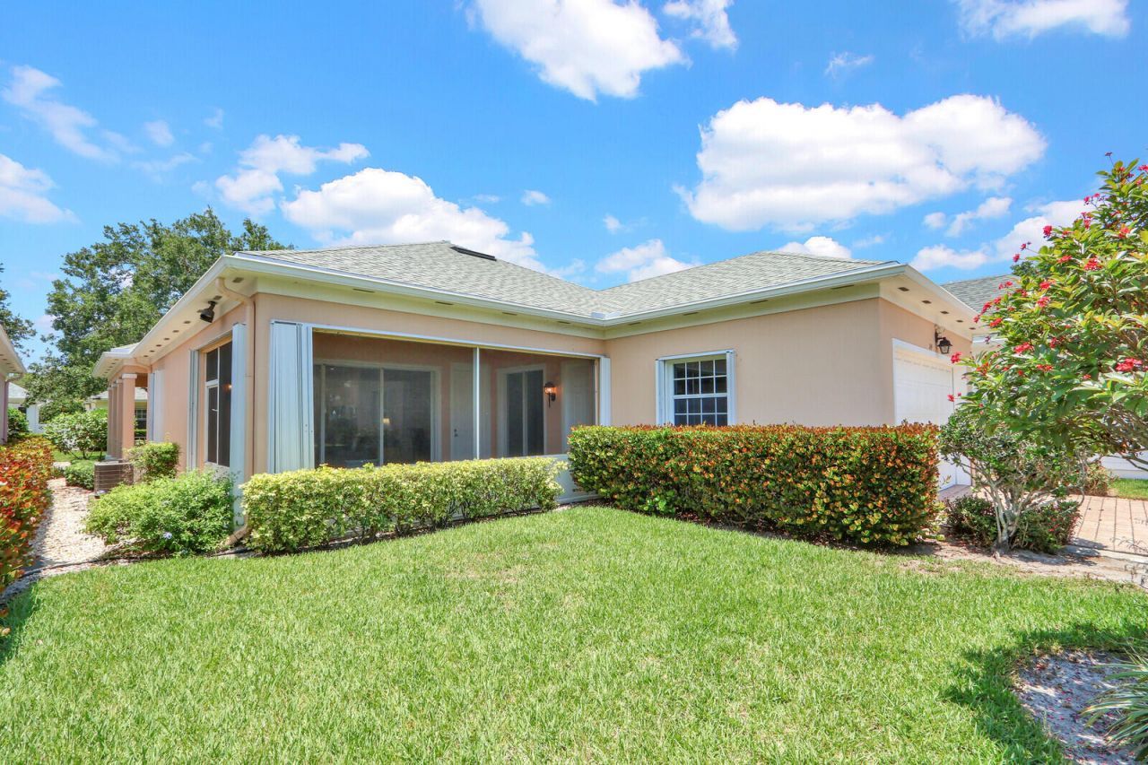 114 Honeysuckle Drive, Jupiter, FL 33458 Photo
