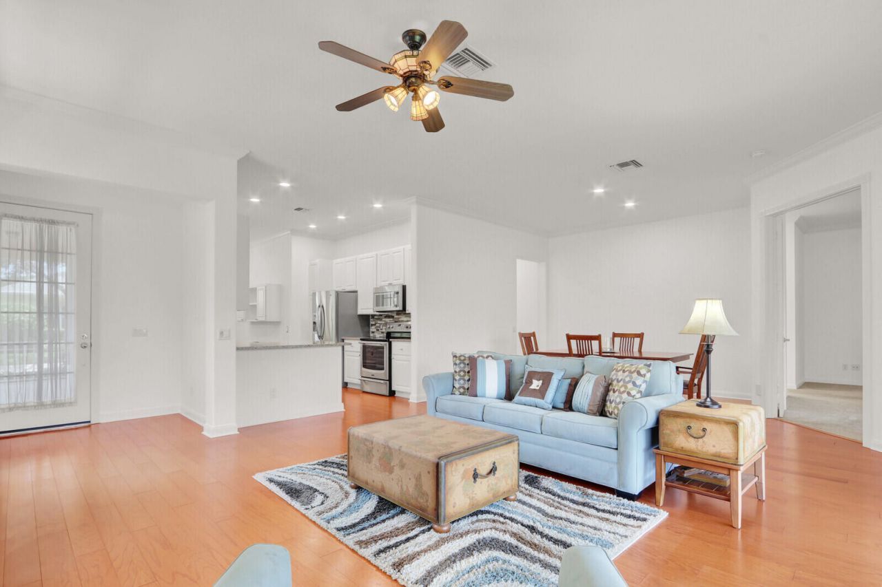114 Honeysuckle Drive, Jupiter, FL 33458 Photo