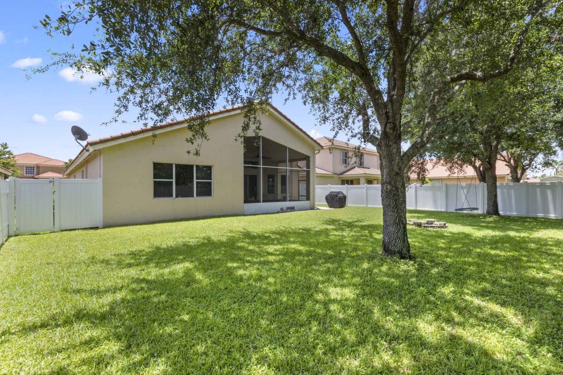4110 Silverstone Drive, Fort Pierce, FL 34947 Photo