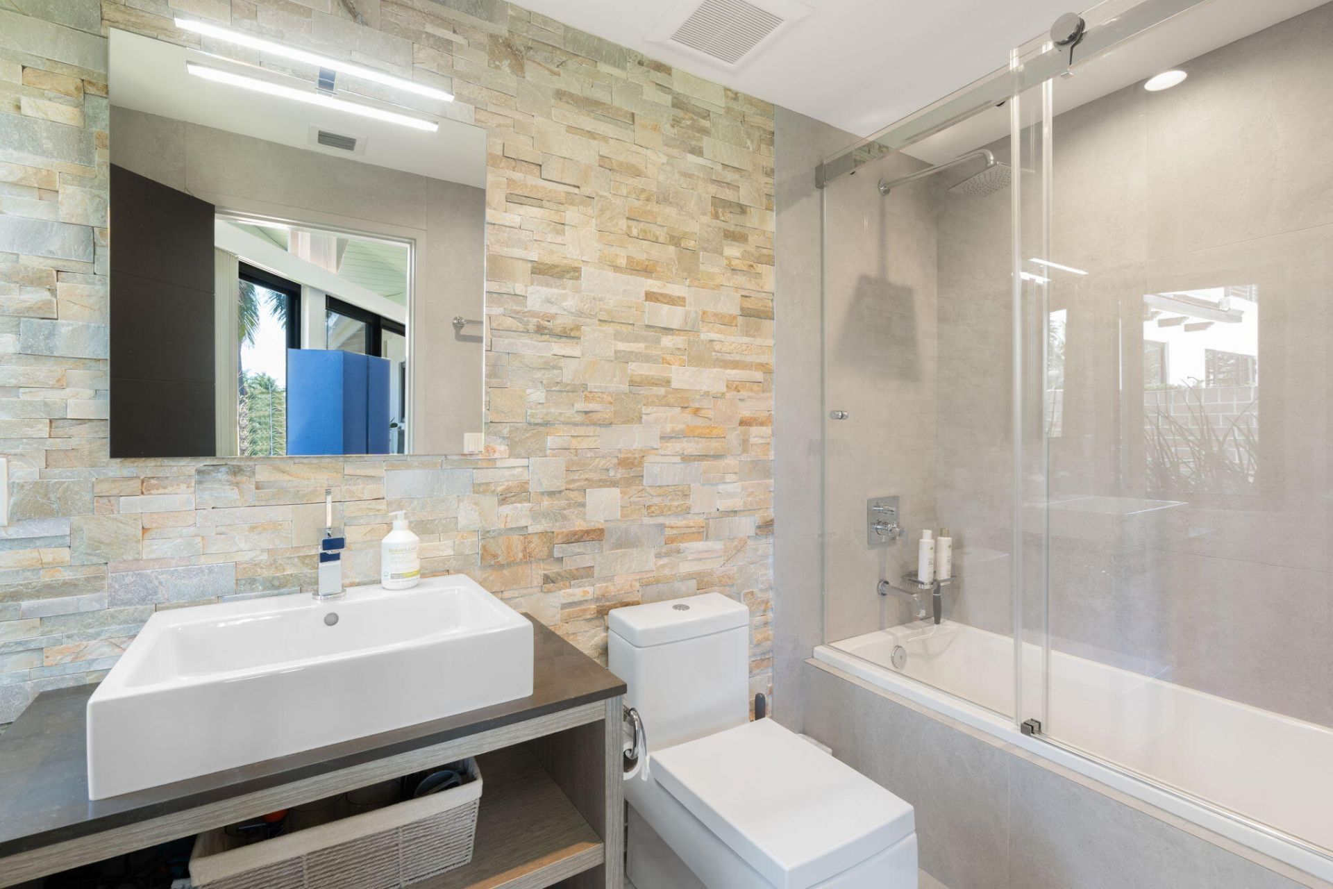 1425 Middle River Drive, Fort Lauderdale, FL 33304 Photo