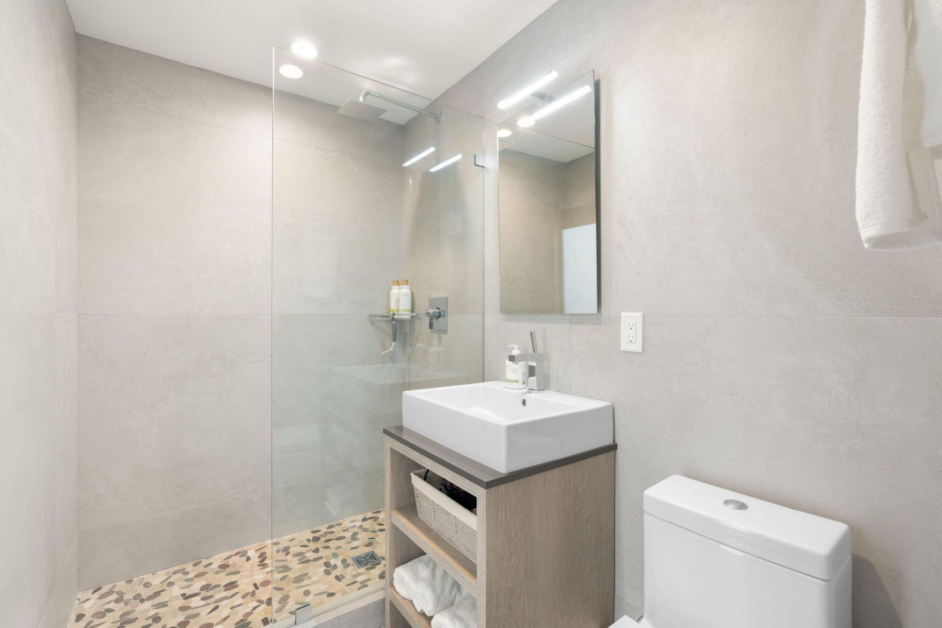 1425 Middle River Drive, Fort Lauderdale, FL 33304 Photo