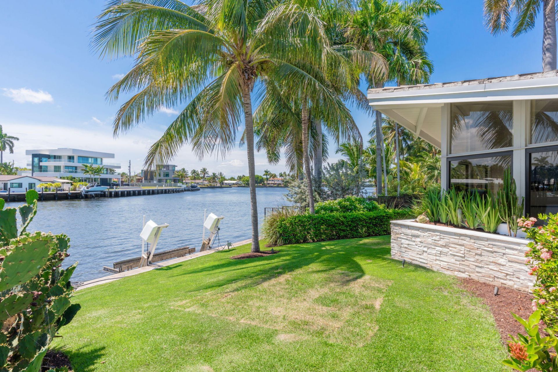 1425 Middle River Drive, Fort Lauderdale, FL 33304 Photo