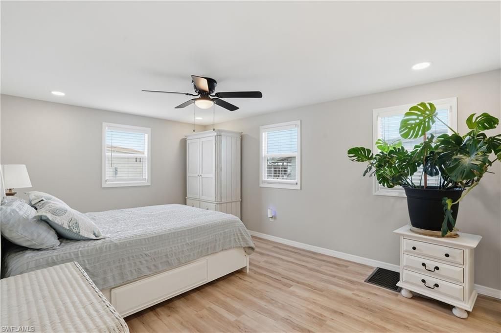 340 Mattie Ave, Fort Myers, FL 33908 Photo