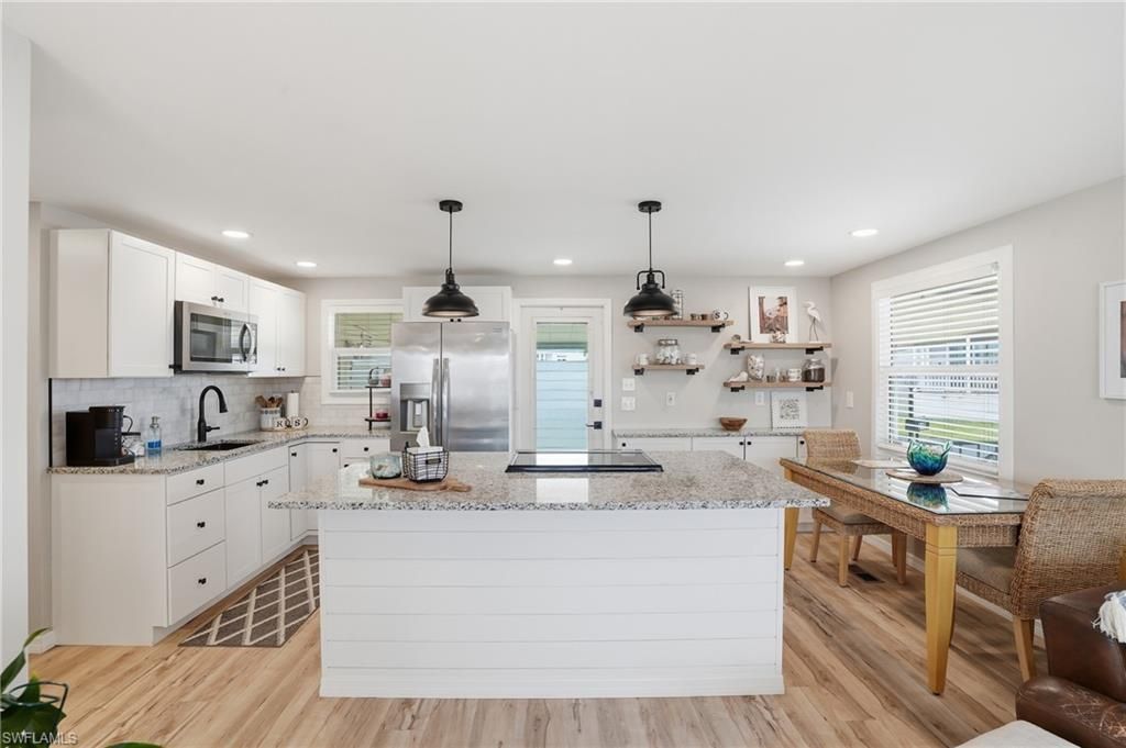 340 Mattie Ave, Fort Myers, FL 33908 Photo