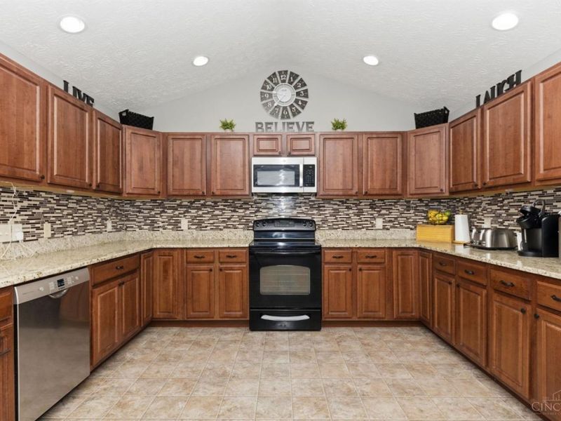 130 Willow Run Road, Mount Orab, OH 45154 Photo 25