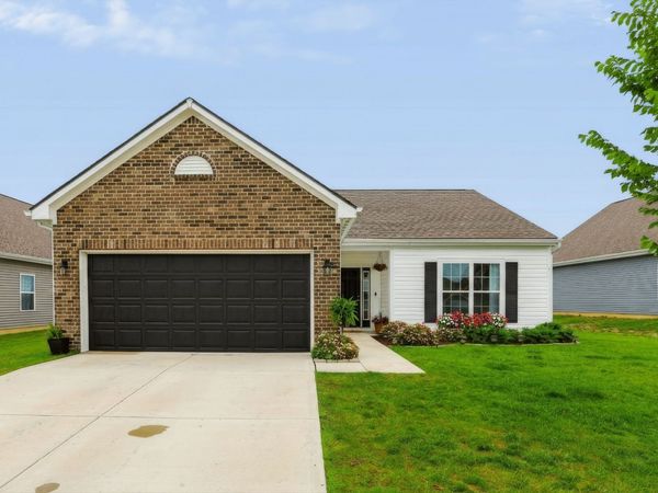 8240 Ambrosia Lane, Pendleton, IN 46064