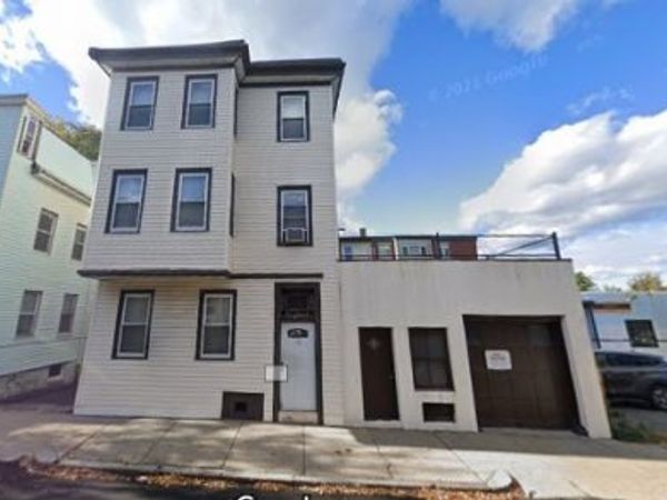 108 Orleans St., Unit 3R, Boston, MA 02128