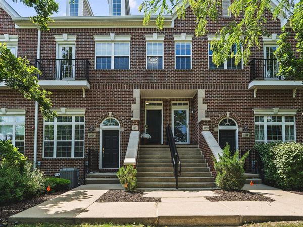 1097 Ann Arbor Road W, Plymouth, MI 48170