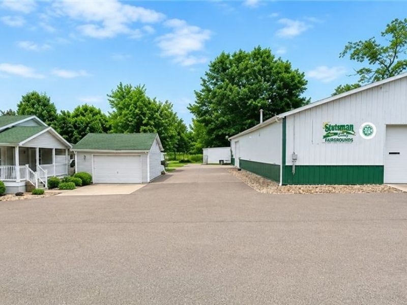13390 Ravenna Avenue NE, Hartville, OH 44632 Photo 1