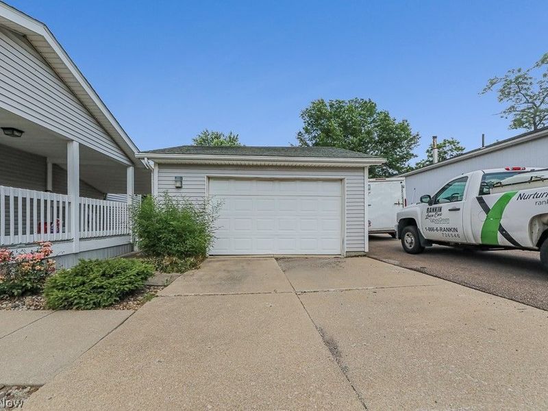 13390 Ravenna Avenue NE, Hartville, OH 44632 Photo 28