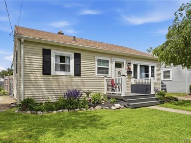 512 Saint Lawrence Avenue , Buffalo, NY 14216