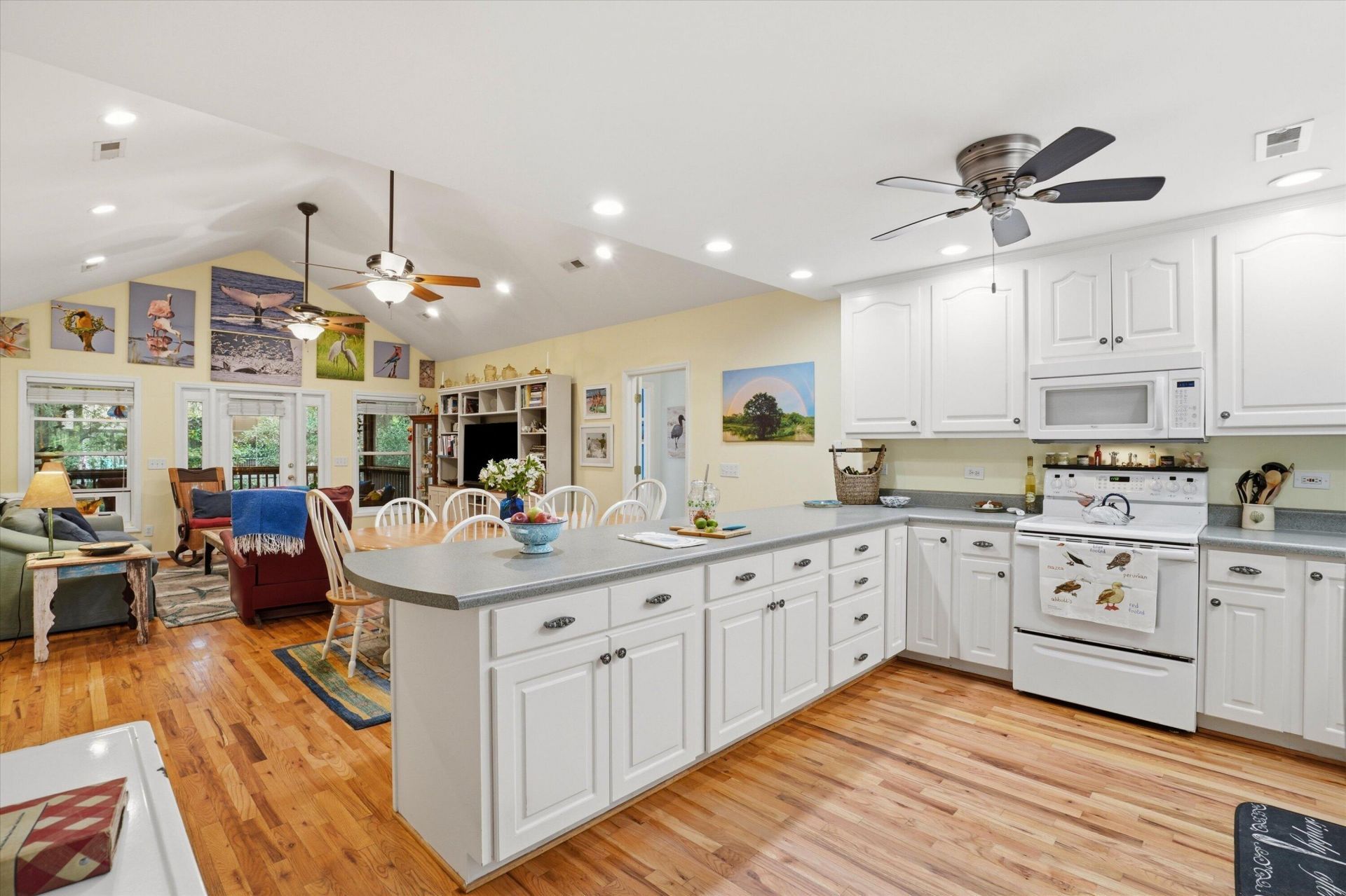 609 Dolphin Road Photo 12