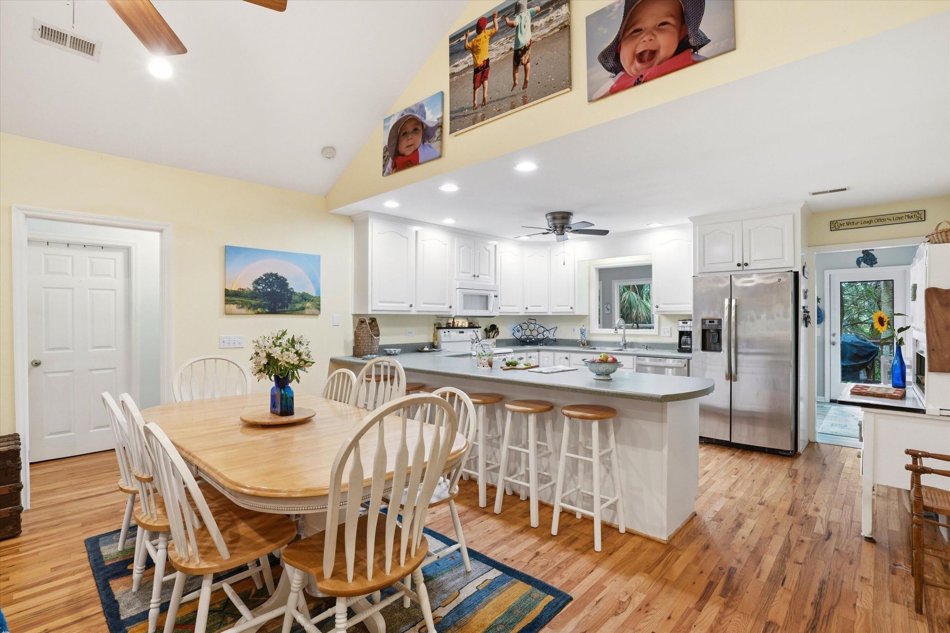 609 Dolphin Road Photo 16