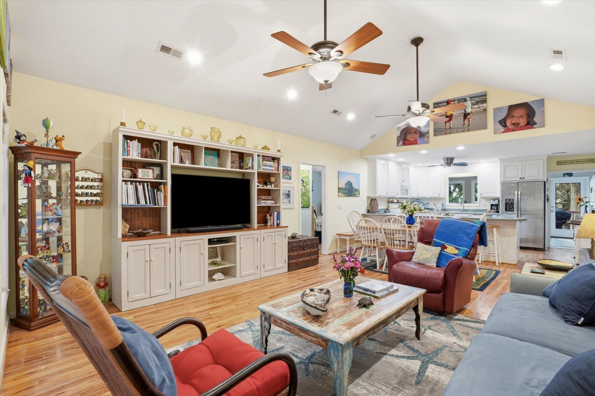 609 Dolphin Road Photo 22