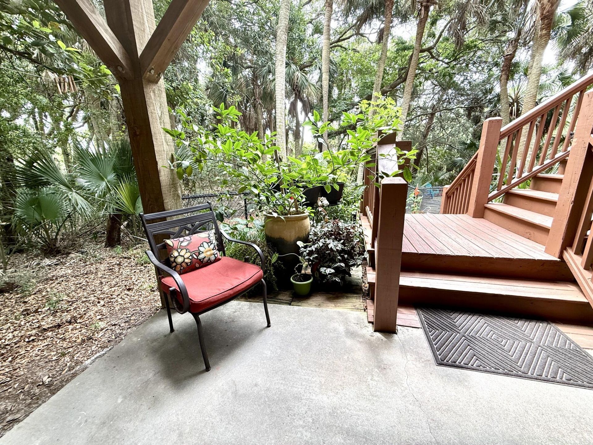 609 Dolphin Road Photo 7